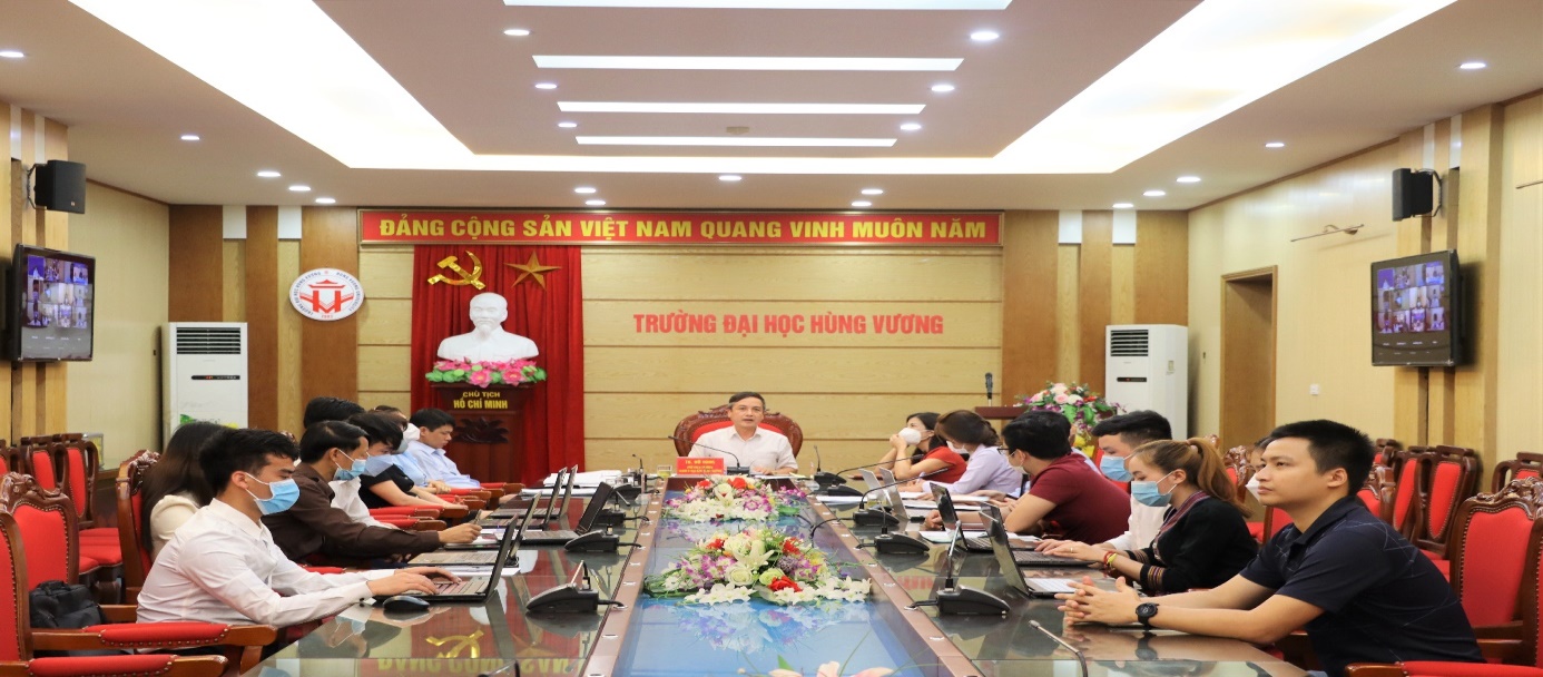 Online meeting between Hung Vuong University with partners in Northern provinces of Laos in school year 2021-2022